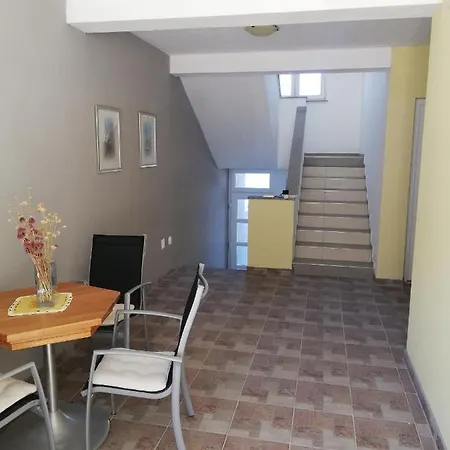 Jelancic Apartment Pag Town